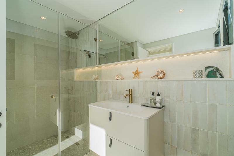 5 Bedroom Property for Sale in Newlands Western Cape